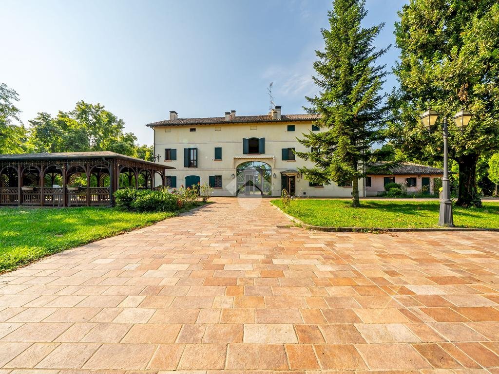 Independent house Via Vecchia Carpi, Correggio - photo 1