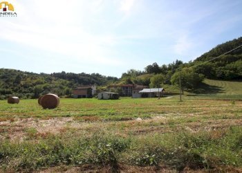 Agricultural land Marsaglia - photo 2