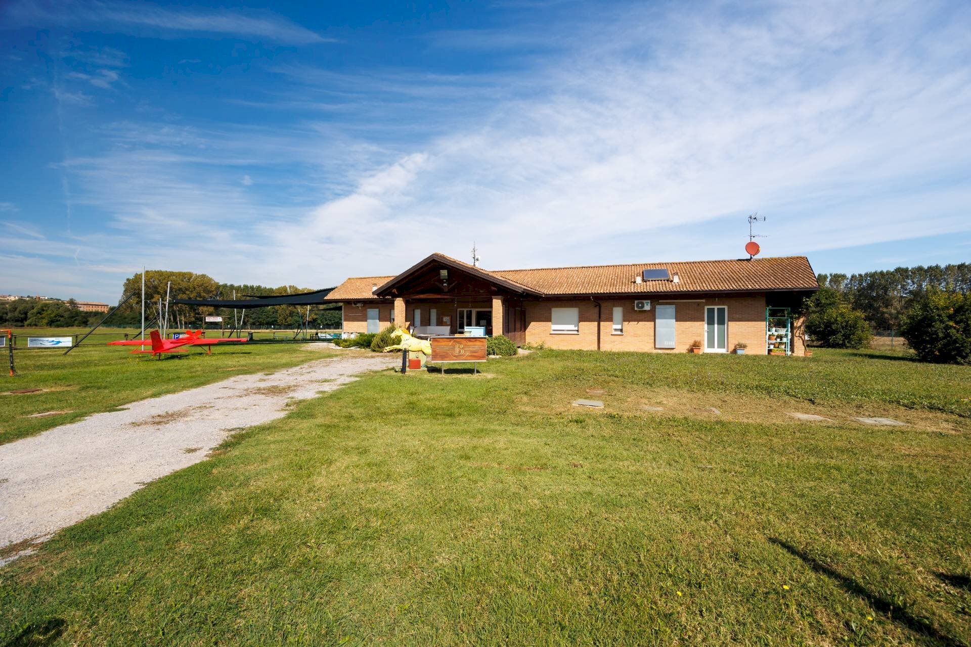 Attività Commerciale Strada Cascine Tinella, Costigliole d'Asti - foto 1