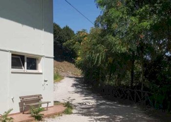 parcheggio - Laboratorio Castorano - foto 2