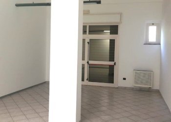 ingresso - Laboratorio Castorano - foto 5