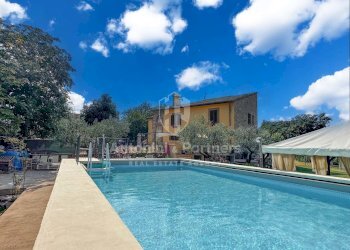 Le Baccanti (11).jpg - Casale Località Torri, Gualdo Cattaneo - foto 1