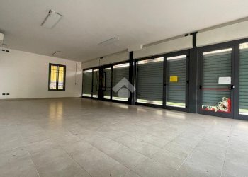Shop Via Fanin 2, Budrio - photo 7