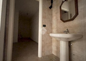 Shop Via Fanin 2, Budrio - photo 9