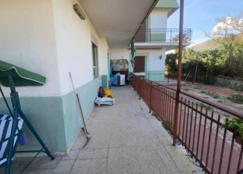 Balcone - Villa via Amerigo Vespucci, Carini - photo 3