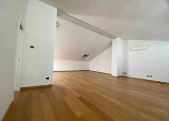 1 - Quadrilocale via Giulio Uberti, 29, Milano - foto 4