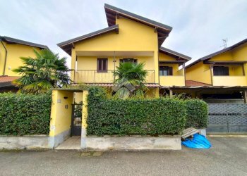 Villa Via Santa Maria, Borgolavezzaro - foto 2
