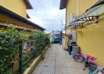 Villa Via Santa Maria, Borgolavezzaro - foto 4