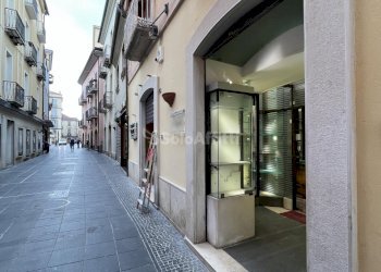 vista sul corso - Locale Commerciale Via Pretoria, Potenza - foto 2