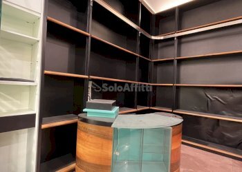 area vendita - Locale Commerciale Via Pretoria, Potenza - foto 10