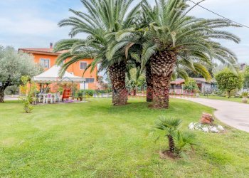 Villa Aprilia - foto 4