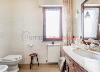 Villa Aprilia - foto 17