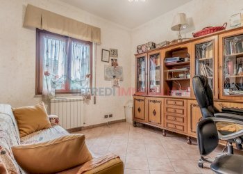 Villa Aprilia - foto 32