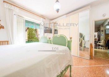 Camera da letto - Four-room apartment piazza San Martino, 5, Zoagli - photo 11