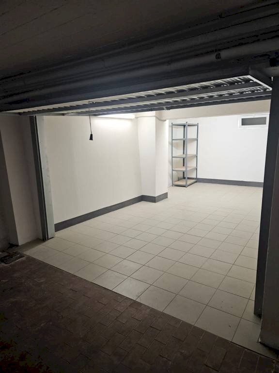 Box auto - Box via Merano, 1, Genova (zona Sestri Ponente) - foto 1