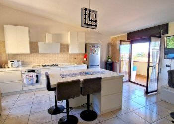 Appartamento Mondragone - foto 1