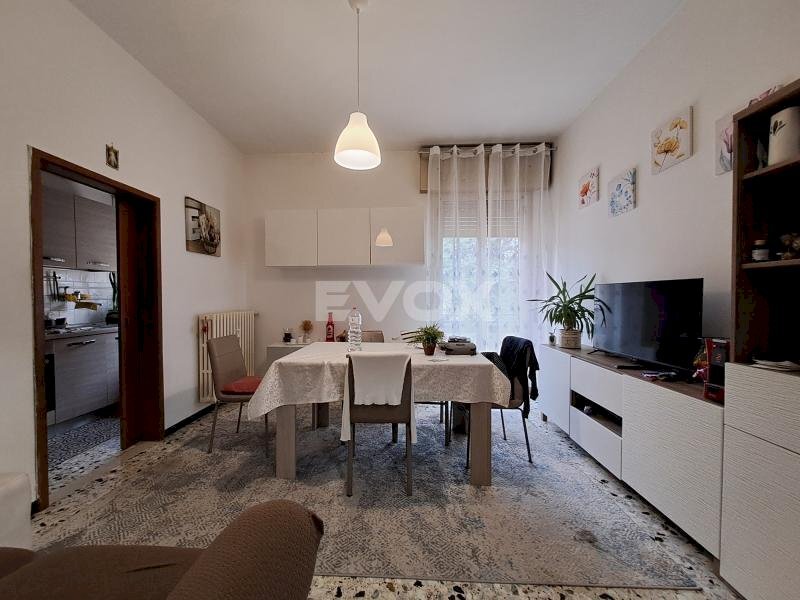 Four-room apartment Valsamoggia - photo 1