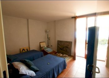 CAMERA MATRIMONIALE - Appartamento Ameglia - foto 7