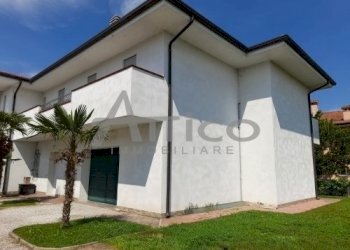 1.jpg - Casa indipendente Via A. de Gasperi 570, Costa di Rovigo - foto 1