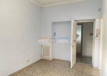 WhatsApp Image 2024-09-25 at 18.45.47 (3).jpeg - Ufficio Via Cesare Beccaria 9, Massa - foto 4