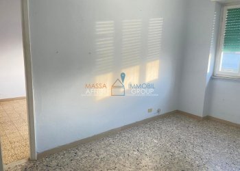 WhatsApp Image 2024-09-25 at 18.45.48.jpeg - Ufficio Via Cesare Beccaria 9, Massa - foto 6