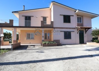 Casa indipendente C.da Riomoro, Colonnella - foto 1