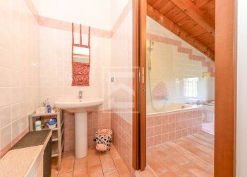 Villa a Schiera strada volta valeggio, Volta Mantovana - foto 24