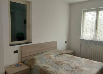 Camera da letto - Trilocale via San Biagio di Valpolcevera, 16, Genova (zona Pontedecimo) - foto 23