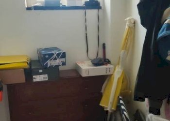 Stanza arredata - Trilocale via San Biagio di Valpolcevera, 16, Genova (zona Pontedecimo) - foto 26