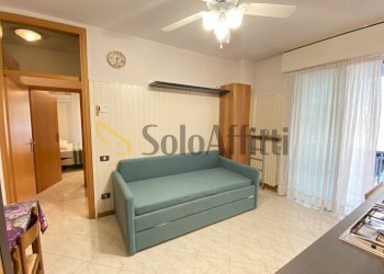 IMG_6906.JPG - Bilocale Lungomare Giuseppe di Vittorio 15, Rimini - foto 2