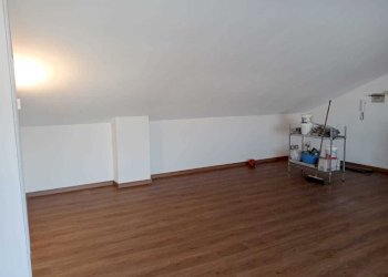 82410d13-1133-495a-8ecd-13ac9a96f972.jpg - Mansarda Ameglia - foto 3