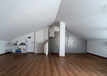 IMG_20240405_163436.jpg - Mansarda Ameglia - foto 13