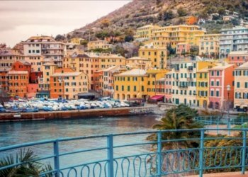 porticciolo e passeggiata.JPEG - Appartamento Via Odoardo Ganduccio 5, Genova - foto 2