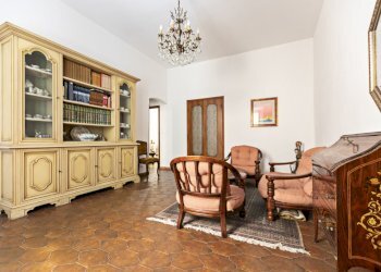 01.jpg - Appartamento Via Odoardo Ganduccio 5, Genova - foto 4