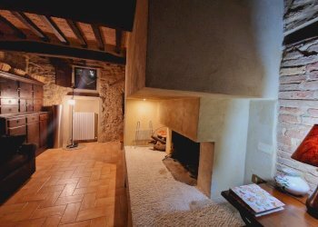 20240925_183921.jpg - Terratetto - Terracielo vicolo dei giardinieri, Todi - foto 2