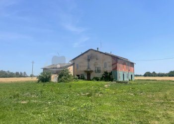 facciata laterale - Villa Trifamiliare Stradello Giarola 31, Modena - foto 7