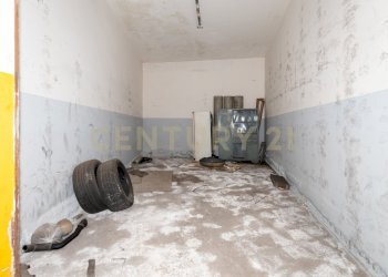 Deposito via Carnazza 39 (19).jpg - Locale Commerciale Via Carnazza 37, Tremestieri Etneo - foto 19