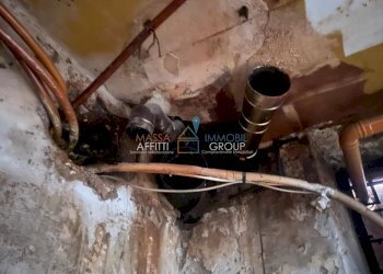 WhatsApp Image 2024-09-13 at 18.51.58 (3).jpeg - Locale Commerciale Piazza Giordano Bruno 18, Pietrasanta - foto 13