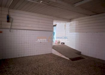 WhatsApp Image 2024-09-13 at 18.51.59 (4).jpeg - Locale Commerciale Piazza Giordano Bruno 18, Pietrasanta - foto 25