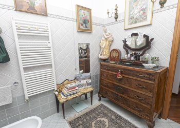 bagno - Appartamento Via Clemente Rebora 11, Campomorone - foto 24