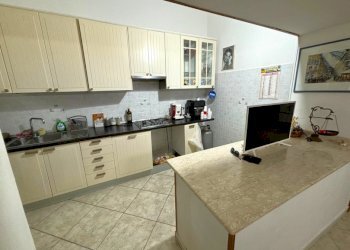 Stabile - Palazzo Mondragone - foto 5