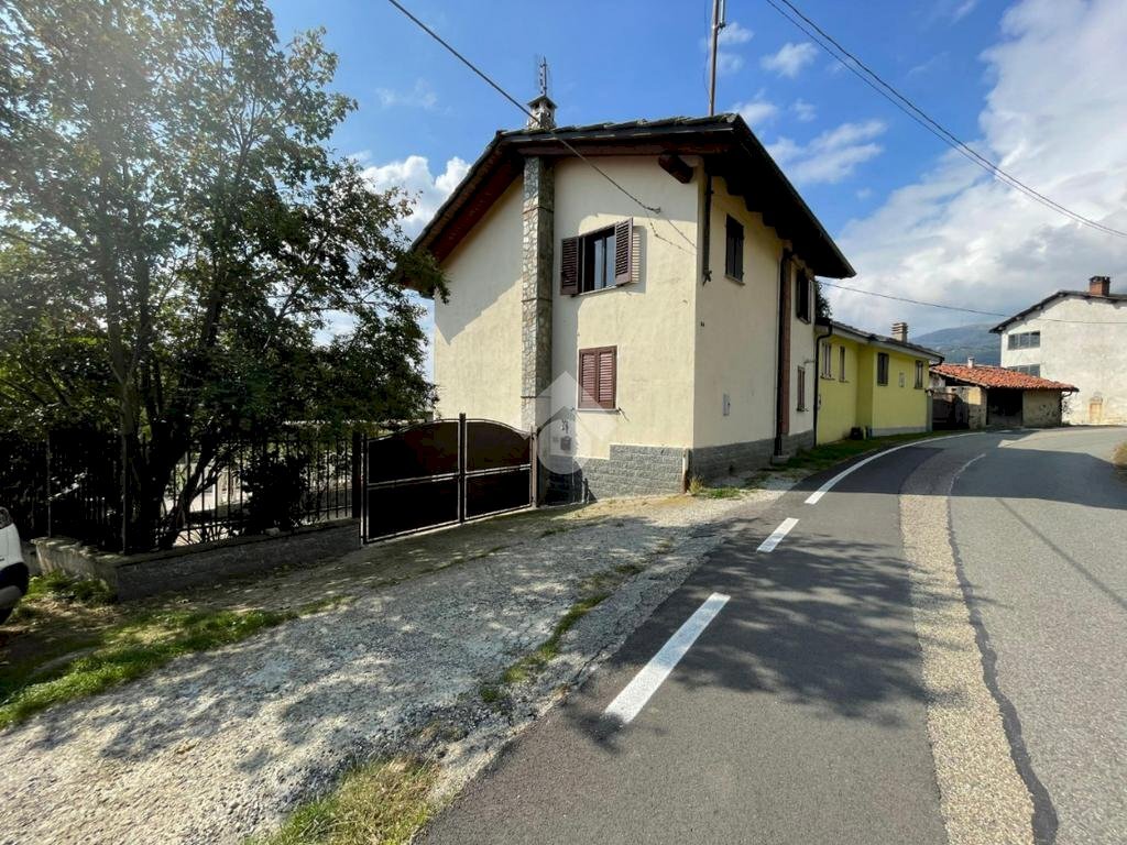 Casa semi indipendente Via Zerbini, Castelnuovo Nigra - foto 1