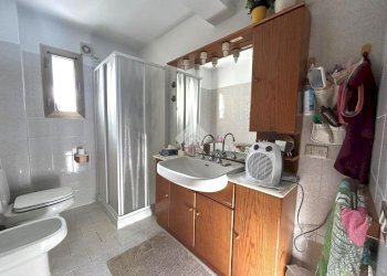 Semi-detached house Via IV Novembre, Serramazzoni - photo 12