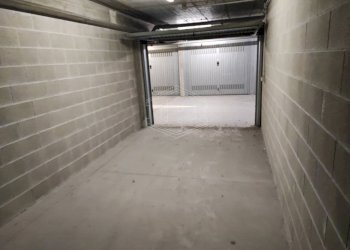 Box Via Luigi Cibrario, Genova (zona Sestri Ponente) - foto 4