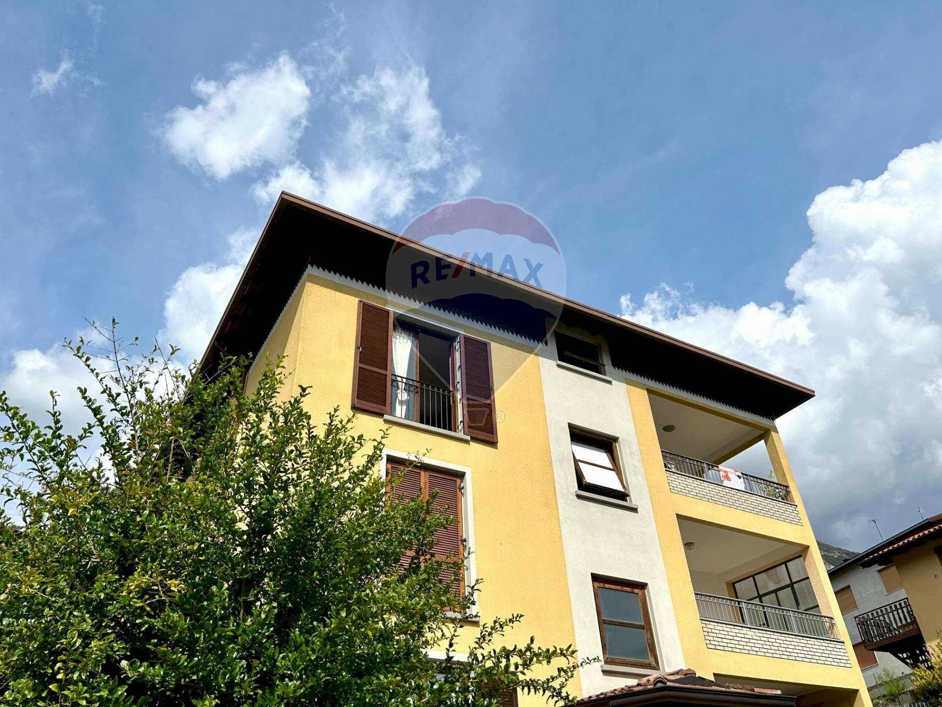 Four-room apartment Costa Volpino - photo 2