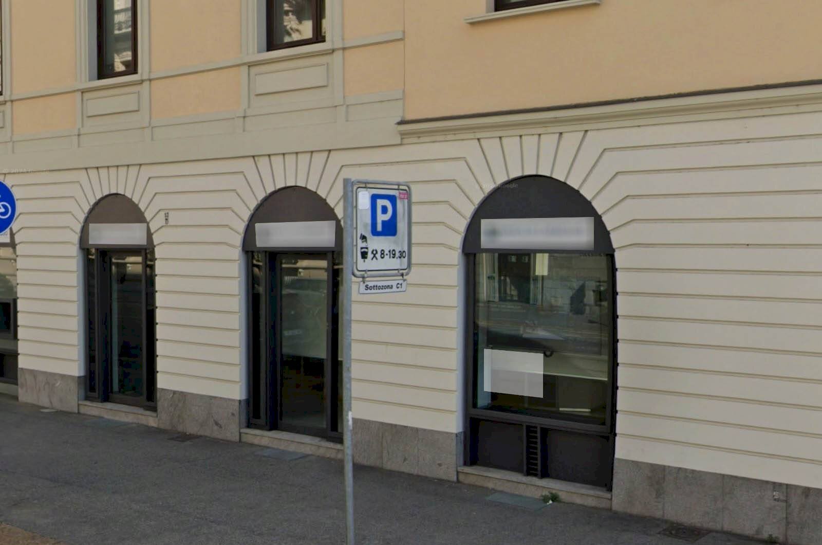 Shop Corso Stati Uniti, Torino (neighborhood Crocetta) - photo 3