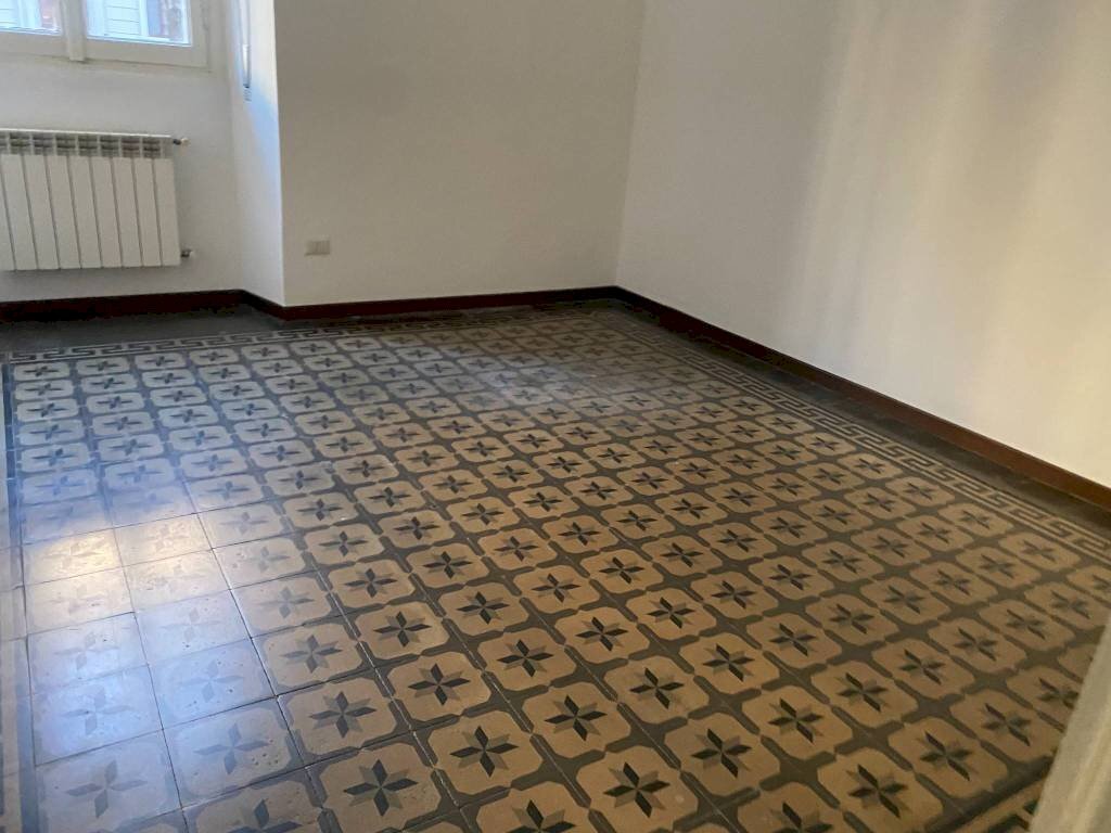 Stanza non arredata - Three-room apartment via Bartolomeo Eustachi, 29, Milano - photo 2