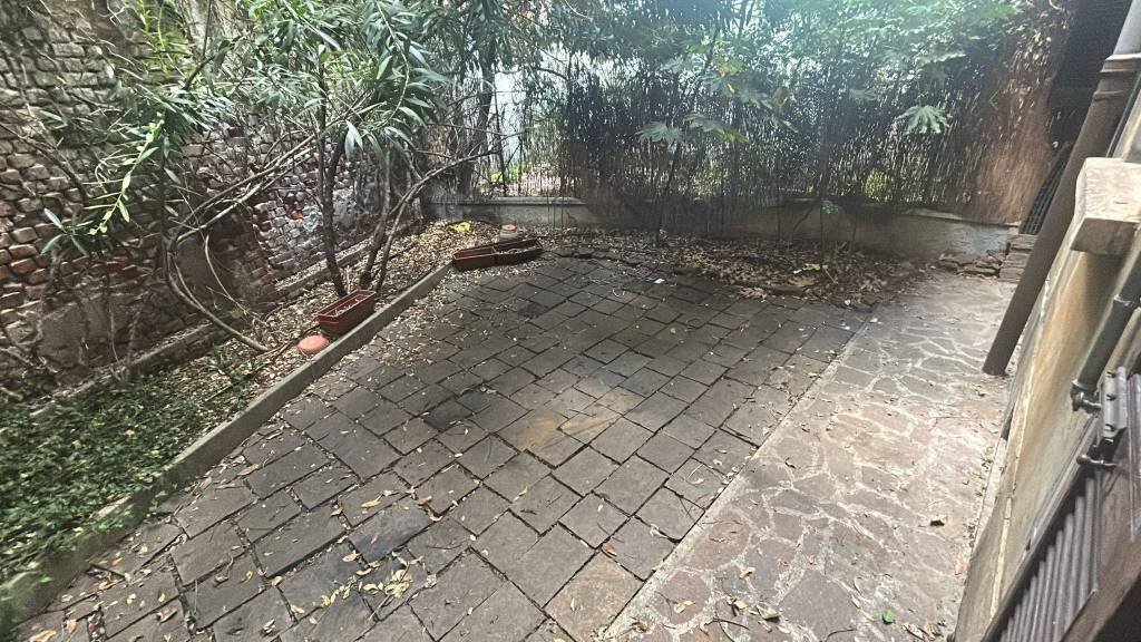 Giardino - Trilocale via Bartolomeo Eustachi, 29, Milano - foto 1