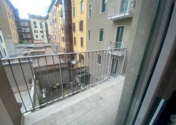 Balcone - Trilocale viale Gabriele D'Annunzio, 3, Milano - foto 11
