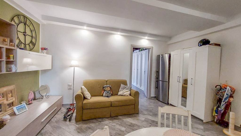 SALA - Three-room apartment via Canevari, Genova (neighborhood Marassi) - photo 2